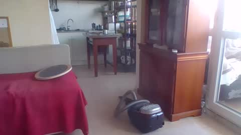 Snapshot of _bubble_buttfunxxx chatting on 10/08/25, 11:08 _bubble_buttfunxxx online show from 10/08/25, 11:08