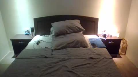 Snapshot of _bubble_buttfunxxx chatting on 11/23/25, 05:51 _bubble_buttfunxxx online show from 11/23/25, 05:51