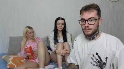 _by_double_sexy_miss_ online show from 09/18/25, 03:19