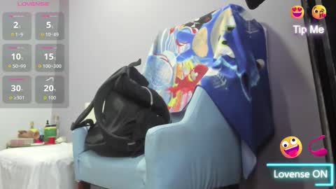  candy jade  online show from 12/19/25, 10:55