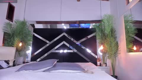 Candy online show from 03/06/25, 06:05