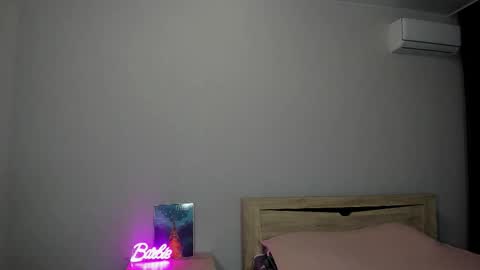   online show from 03/28/26, 08:30