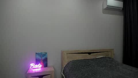   online show from 04/18/26, 09:15