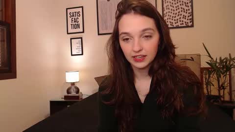 Snapshot of _candygirl20 chatting on 11/26/25, 01:01 candygirl online show from 11/26/25, 01:01