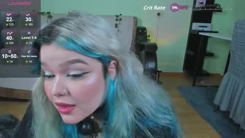 Snapshot of _candym1lky_ chatting on 10/07/25, 07:05 _candym1lky_ online show from 10/07/25, 07:05