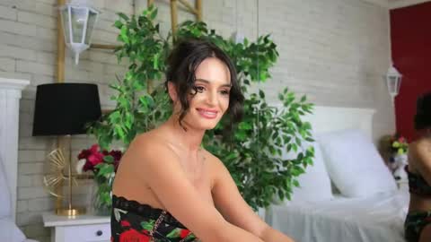 Snapshot of _carlawhite_ chatting on 03/08/25, 11:16 _carlawhite_ online show from 03/08/25, 11:16