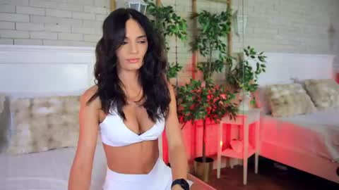 _carlawhite_ online show from 06/19/26, 03:33