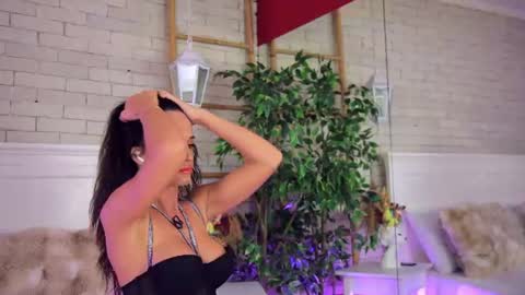 _carlawhite_ online show from 07/07/26, 03:42