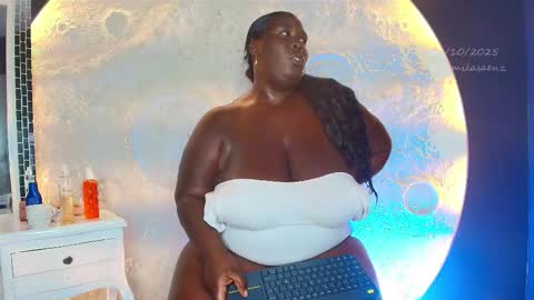 Caro. online show from 10/21/25, 07:47