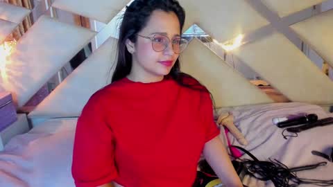 Snapshot of _carolinee_sweet chatting on 12/29/24, 08:44 Caroline Sweet online show from 12/29/24, 08:44