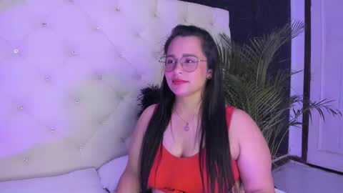 Snapshot of _carolinee_sweet chatting on 01/08/25, 09:21 Caroline Sweet online show from 01/08/25, 09:21