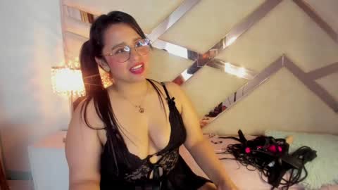 Snapshot of _carolinee_sweet chatting on 01/09/25, 09:37 Caroline Sweet online show from 01/09/25, 09:37