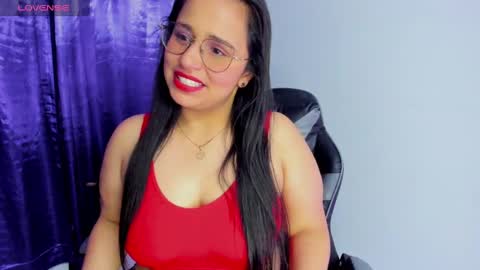 Snapshot of _carolinee_sweet chatting on 01/27/25, 08:51 Caroline Sweet online show from 01/27/25, 08:51