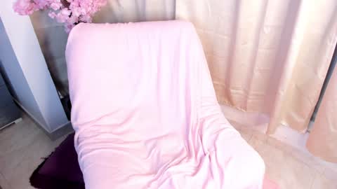 You can Call me Kitty Cat online show from 01/01/25, 12:43