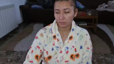 cat online show from 02/11/25, 03:08