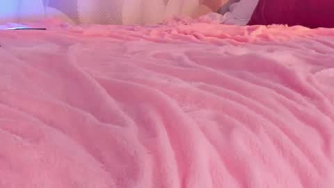 Snapshot of _ccrystaa_ chatting on 03/06/25, 08:19 Christina Chris online show from 03/06/25, 08:19