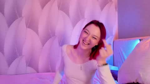 Snapshot of _ccrystaa_ chatting on 03/09/25, 05:33 Christina Chris online show from 03/09/25, 05:33