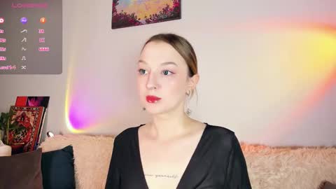 Snapshot of _ccrystaa_ chatting on 11/23/25, 07:41 Christina Chris online show from 11/23/25, 07:41