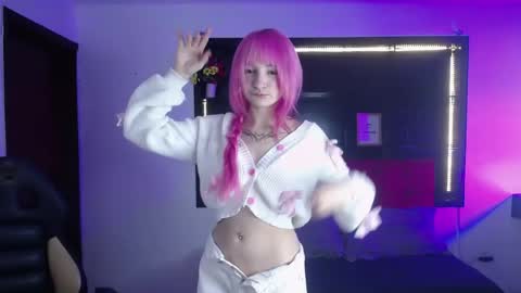 _charlotte_collins_ online show from 04/17/26, 02:53