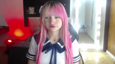 Snapshot of _charlotte_collins_ chatting on 07/08/26, 04:55 _charlotte_collins_ online show from 07/08/26, 04:55