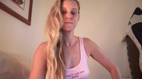 Chelsea xo online show from 12/15/25, 12:04