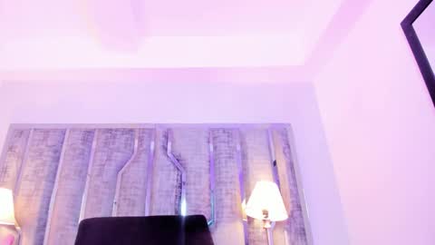 _ciara_benet_ online show from 12/04/25, 12:03