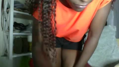 clara online show from 02/13/26, 07:15