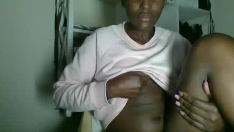 clara online show from 03/09/26, 06:06