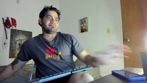 Snapshot of _coddy_ chatting on 12/26/24, 11:35 coddy nolove online show from 12/26/24, 11:35