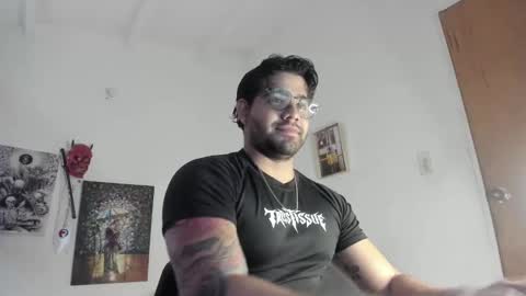 Snapshot of _coddy_ chatting on 01/02/25, 10:22 coddy nolove online show from 01/02/25, 10:22