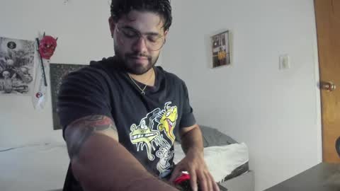 Snapshot of _coddy_ chatting on 01/10/25, 12:36 coddy nolove online show from 01/10/25, 12:36