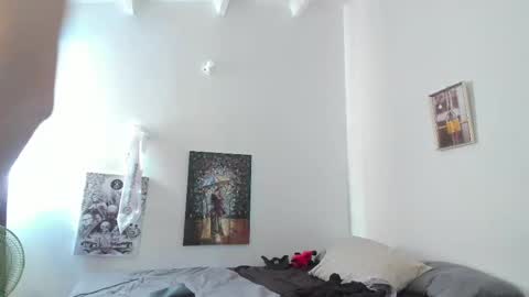 Snapshot of _coddy_ chatting on 02/12/25, 03:05 coddy nolove online show from 02/12/25, 03:05