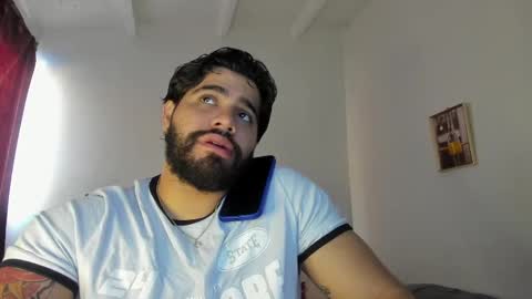 Snapshot of _coddy_ chatting on 02/19/25, 12:44 coddy nolove online show from 02/19/25, 12:44