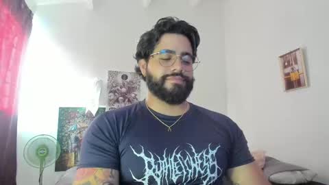 Snapshot of _coddy_ chatting on 03/11/25, 08:31 coddy nolove online show from 03/11/25, 08:31