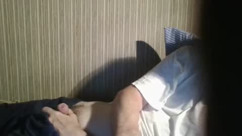 Snapshot of _col_t chatting on 07/27/26, 04:08 I hate social media Odio las redes sociales online show from 07/27/26, 04:08