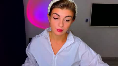 D online show from 11/03/25, 05:36