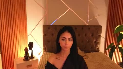 Snapshot of _coraliinee_ chatting on 07/23/26, 03:15 Coraline online show from 07/23/26, 03:15
