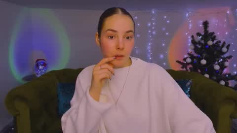 Erika online show from 12/17/25, 01:17