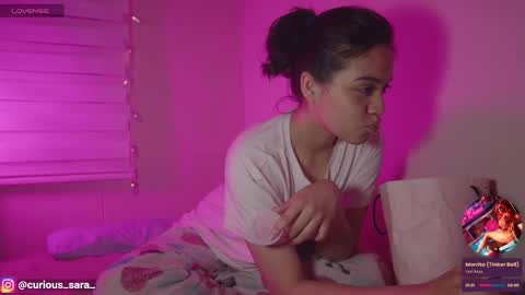 Snapshot of _curiouskitten_ chatting on 11/08/25, 04:01 sara again3 online show from 11/08/25, 04:01