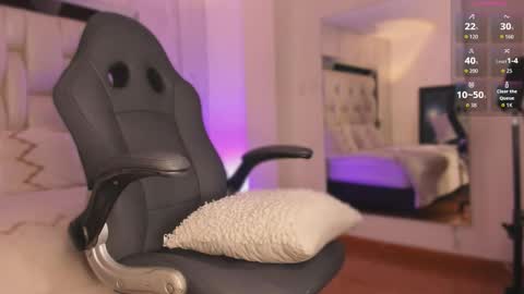     online show from 11/05/25, 09:15