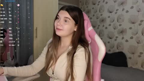 Snapshot of _cute_ice chatting on 02/01/25, 04:56 _cute_ice online show from 02/01/25, 04:56