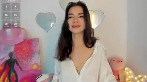 _cute_isabella_ online show from 01/25/25, 12:27