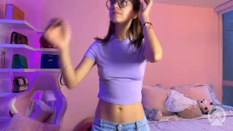 _cute_isabella_ online show from 05/31/26, 11:06