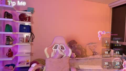 _cute_isabella_ online show from 06/03/26, 12:24