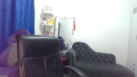 Snapshot of _cute_katy_ chatting on 02/05/25, 06:13 Katherine Shedule 10pm -4 am Colombia hour online show from 02/05/25, 06:13