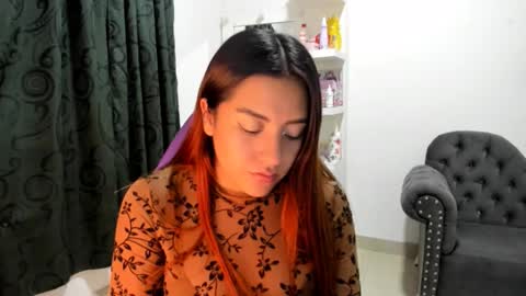 Snapshot of _cute_katy_ chatting on 11/11/25, 04:12 Katherine Shedule 10pm -4 am Colombia hour online show from 11/11/25, 04:12