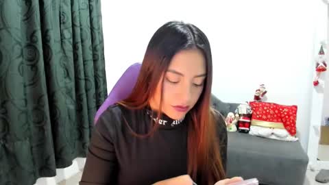 Snapshot of _cute_katy_ chatting on 11/23/25, 02:55 Katherine Shedule 10pm -4 am Colombia hour online show from 11/23/25, 02:55