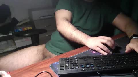 Snapshot of _daddypimp chatting on 03/03/26, 01:12 Paul online show from 03/03/26, 01:12