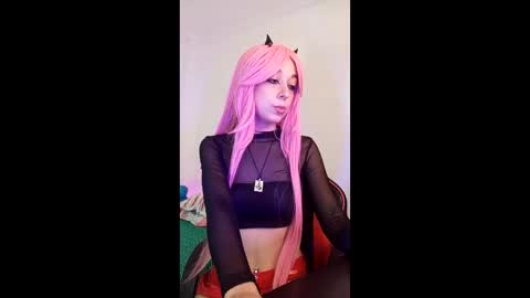 Snapshot of _dafne_miller_ chatting on 02/18/26, 07:54 Dafne online show from 02/18/26, 07:54