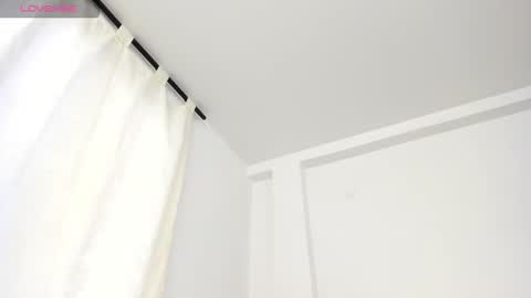 Snapshot of _danik0 chatting on 11/23/25, 06:08 danik online show from 11/23/25, 06:08